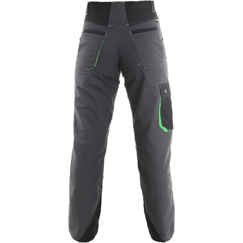 1020 002 708 00 Aisha_zezadu.jpg