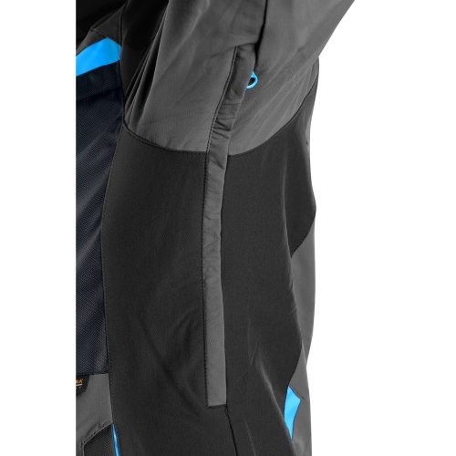 1010 100 706 00 NAOS_blůza_větrání v podpaží_zapnuto.jpg